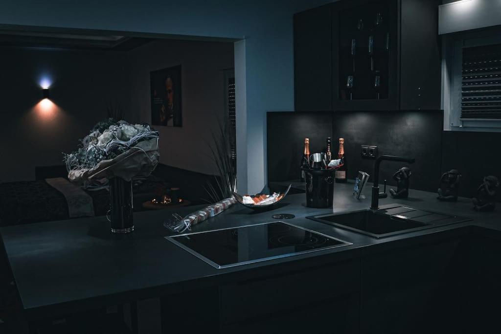 Luxus Loft Whirlpool Designer Kueche Bad Apartamento Herdecke Exterior foto